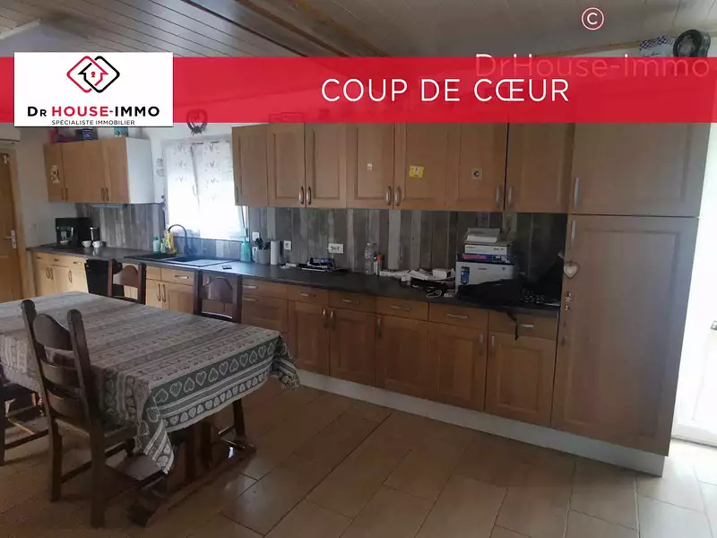 Maison, 242 m²