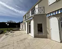 Maison, 240 m²