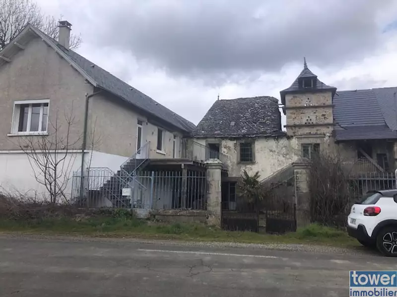Maison, 233 m²