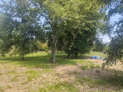 Terrain, 1 807 m²