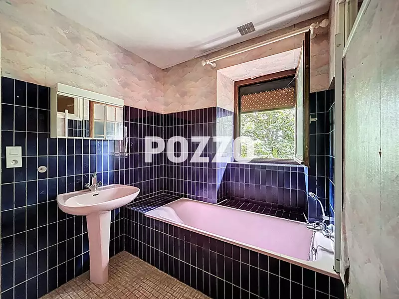 Maison, 165 m²