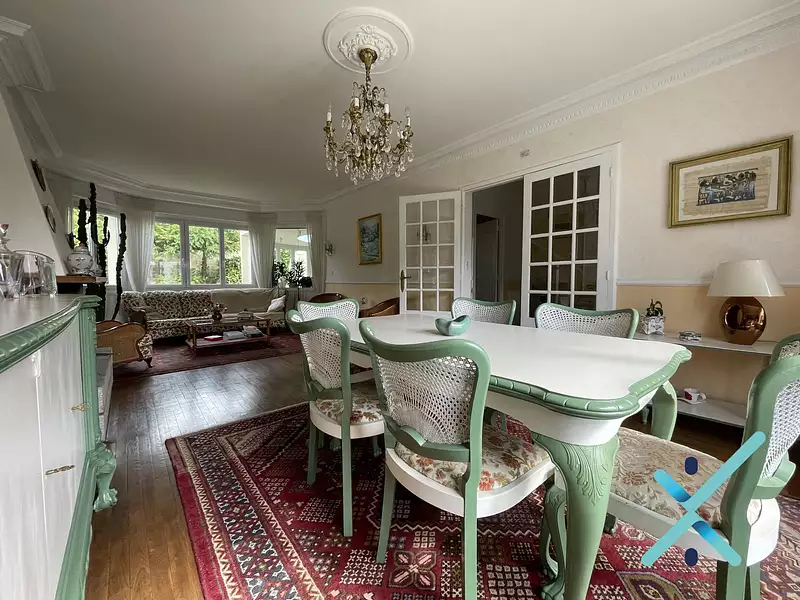 Maison, 190 m²