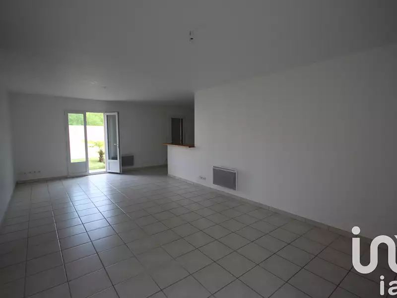 Maison, 83 m²
