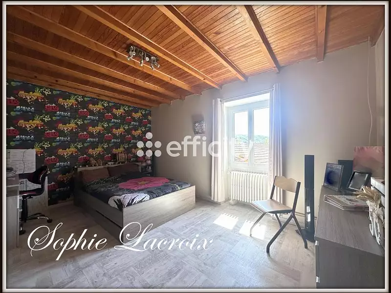 Maison, 212 m²