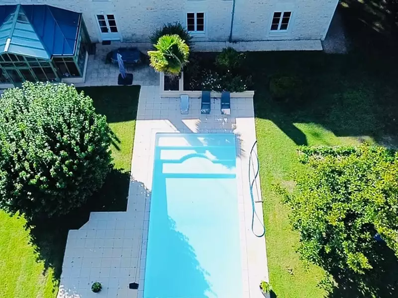 Maison, 355 m²