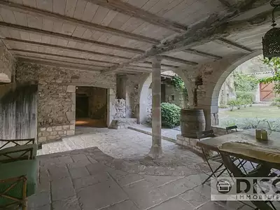Maison, 331 m²
