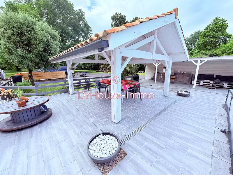 Maison, 180 m²