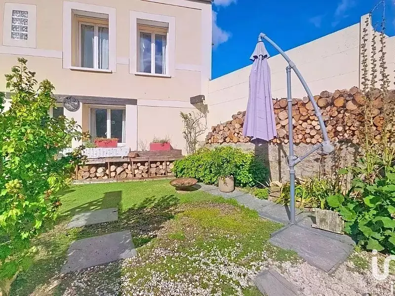 Maison, 93 m²