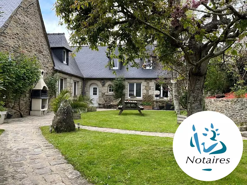 Maison, 196 m²