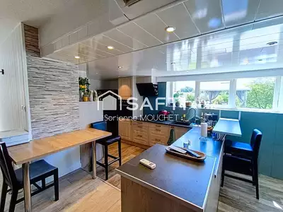 Maison, 200 m²