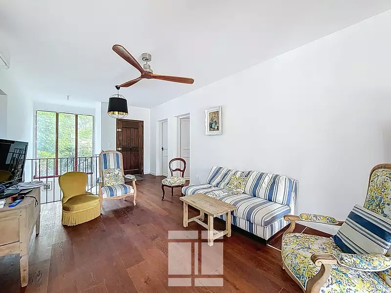 Maison, 200 m²