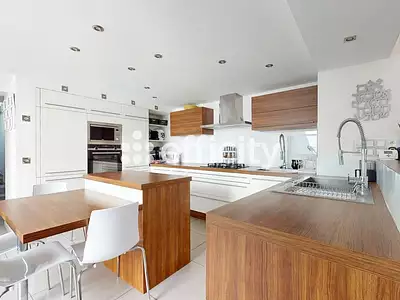 Appartement, 160 m²