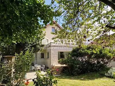 Maison, 143 m²