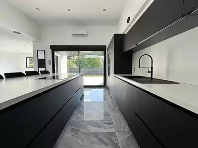 Maison, 147 m²