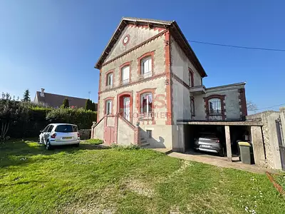 Maison, 245 m²