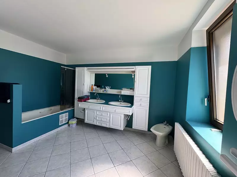 Maison, 259 m²