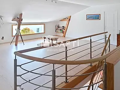Maison, 330 m²
