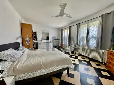Maison, 221 m²