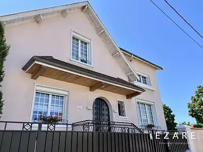 Maison, 226 m²