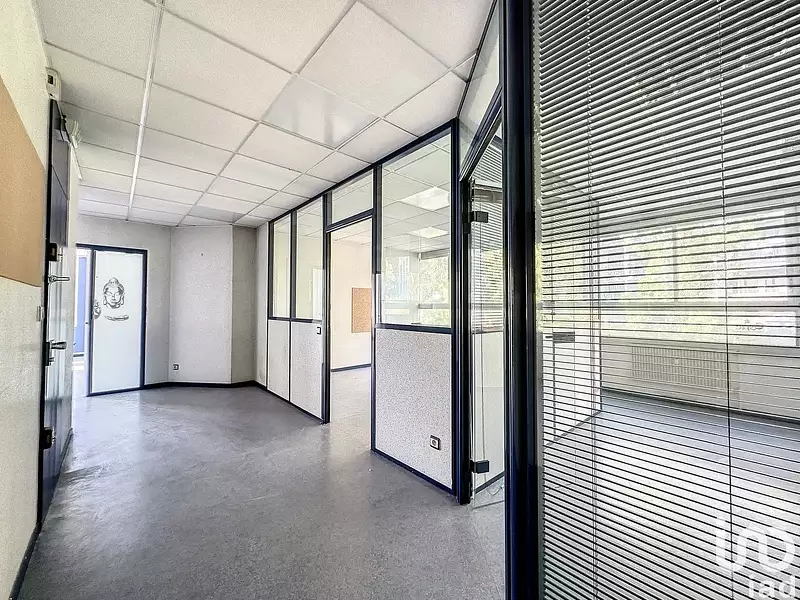 Divers, 321 m²