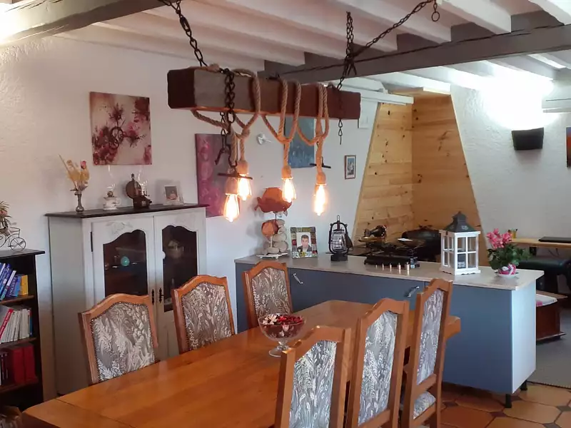 Maison, 180 m²