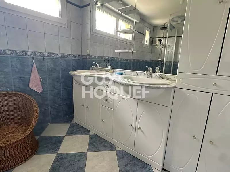 Maison, 117 m²