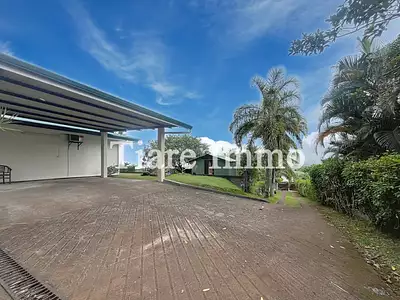 Maison, 180 m²