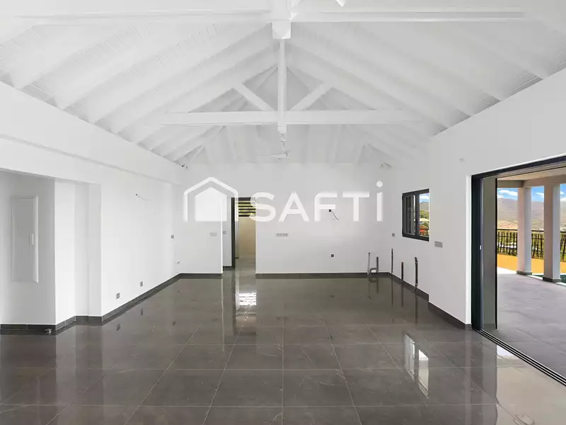 Maison, 140 m²