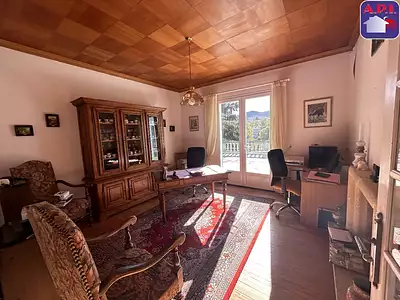 Maison, 235 m²