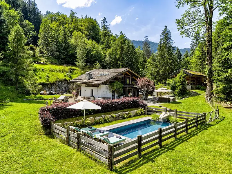 Maison, 238 m²