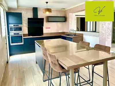 Maison, 98 m²