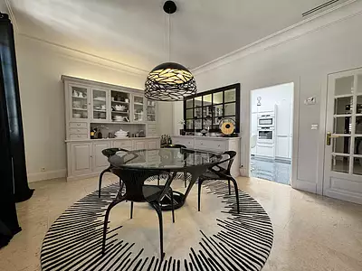 Maison, 260 m²