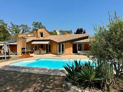 Maison, 146 m²