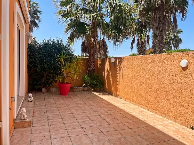 Maison, 235 m²