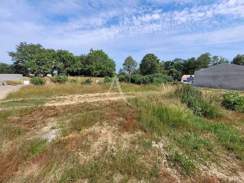 Terrain, 400 m²