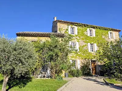 Maison, 285 m²