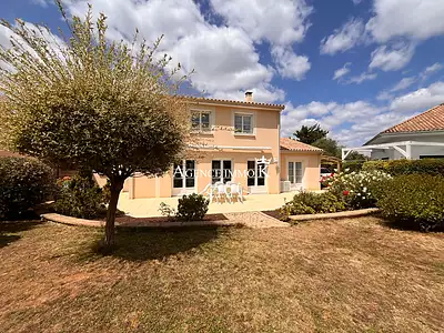 Maison, 145 m²
