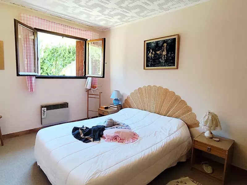 Maison, 242 m²
