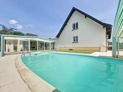 Maison, 222 m²