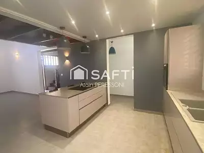 Maison, 186 m²