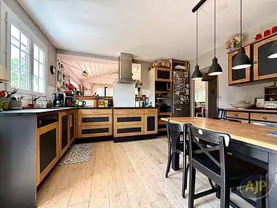 Maison, 136 m²