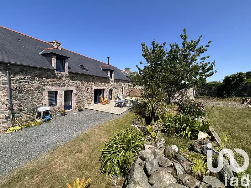 Maison, 167 m²