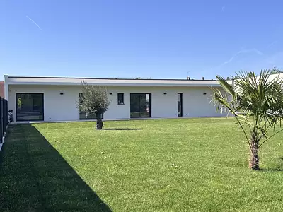 Maison, 275 m²
