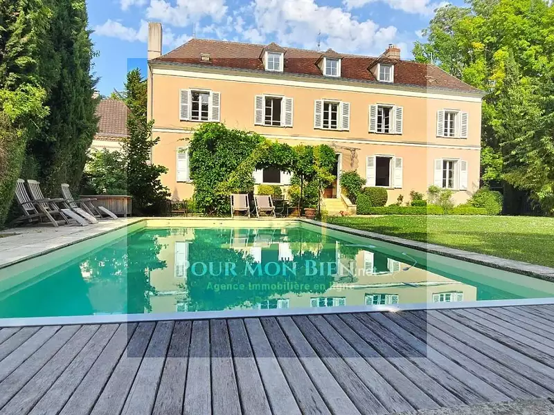 Maison, 345 m²