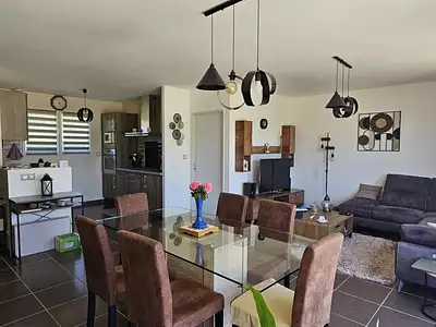Maison, 99 m²
