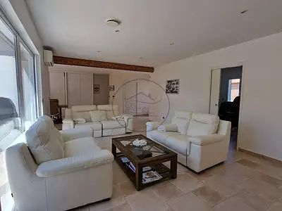 Maison, 157 m²