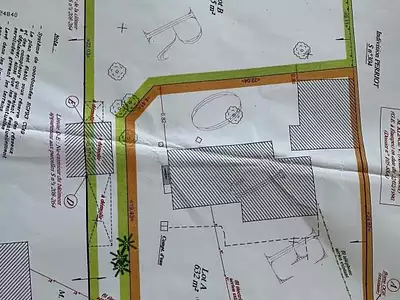 Terrain, 635 m²