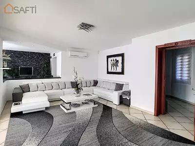 Maison, 220 m²