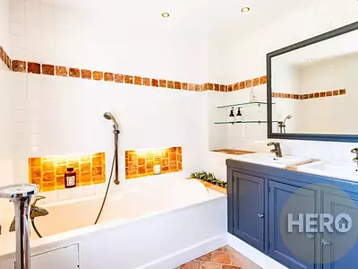Maison, 345 m²