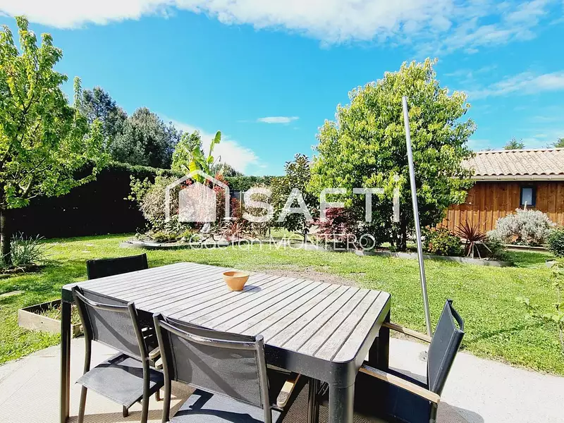 Maison, 137 m²